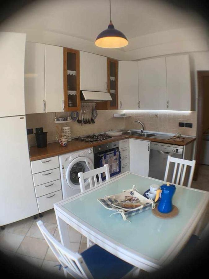 Appartamento Sul Porto Nettuno Eksteriør billede